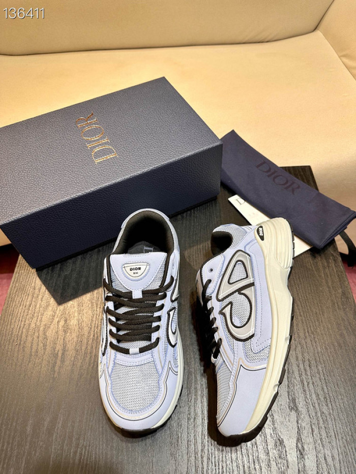 D1OR B30 SNEAKER
