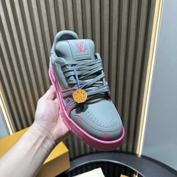 LOU1VTON SNEAKER