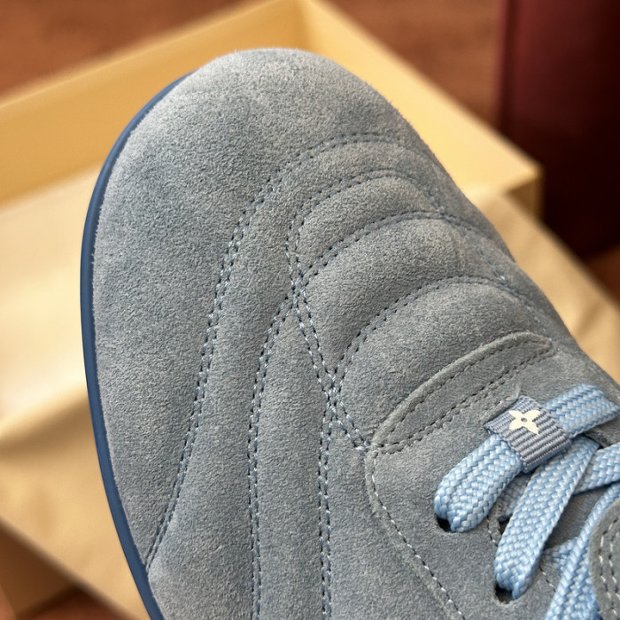 LOU1VTON SNEAKER