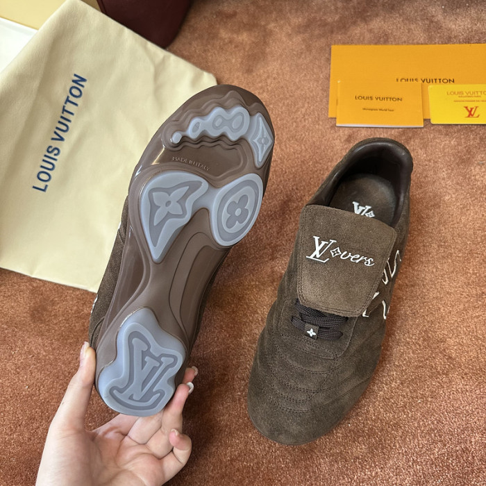 LOU1VTON SNEAKER