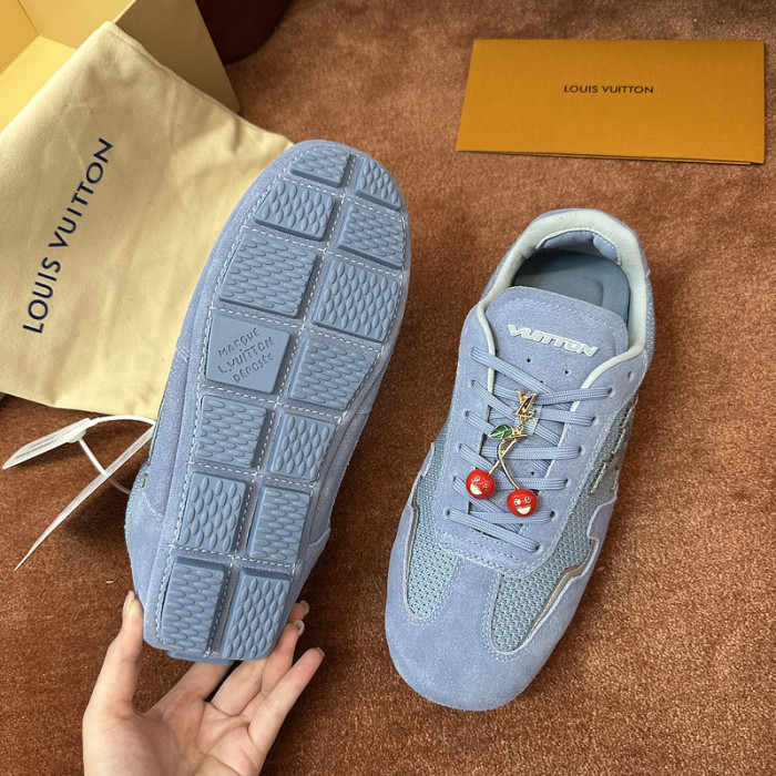 LOU1VTON SNEAKER