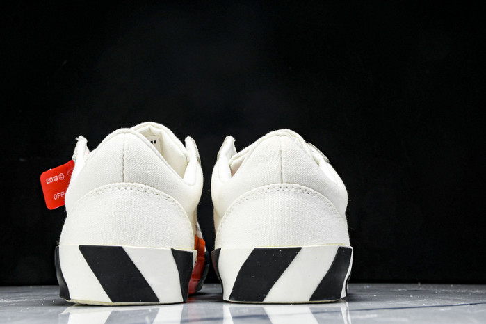 OFF-WHITE Canvas Sneaker