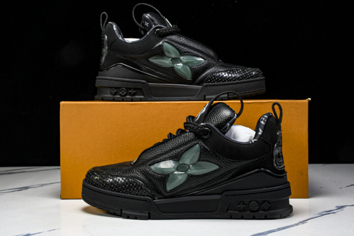 LOU1VTON SNEAKER