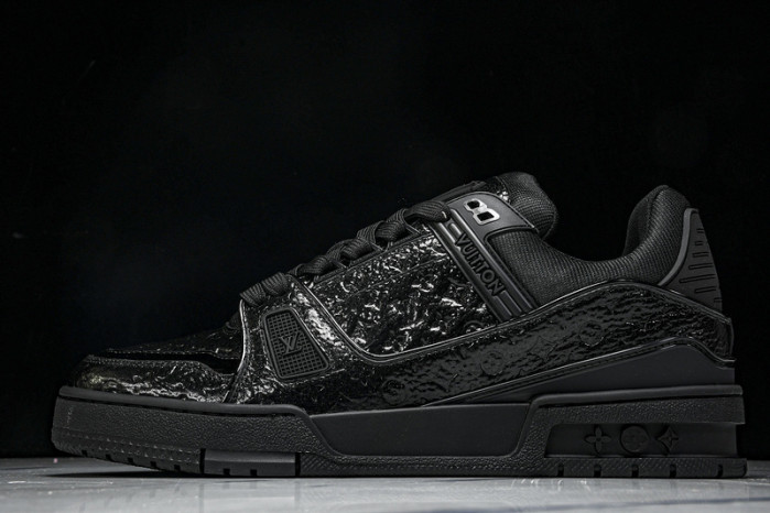 LOU1VTON SNEAKER