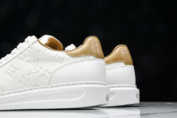LOU1VTON SNEAKER