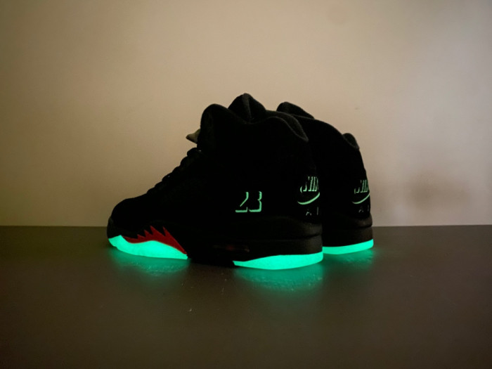 Air Jordan 5 Retro OG Halloween HQ7978-001