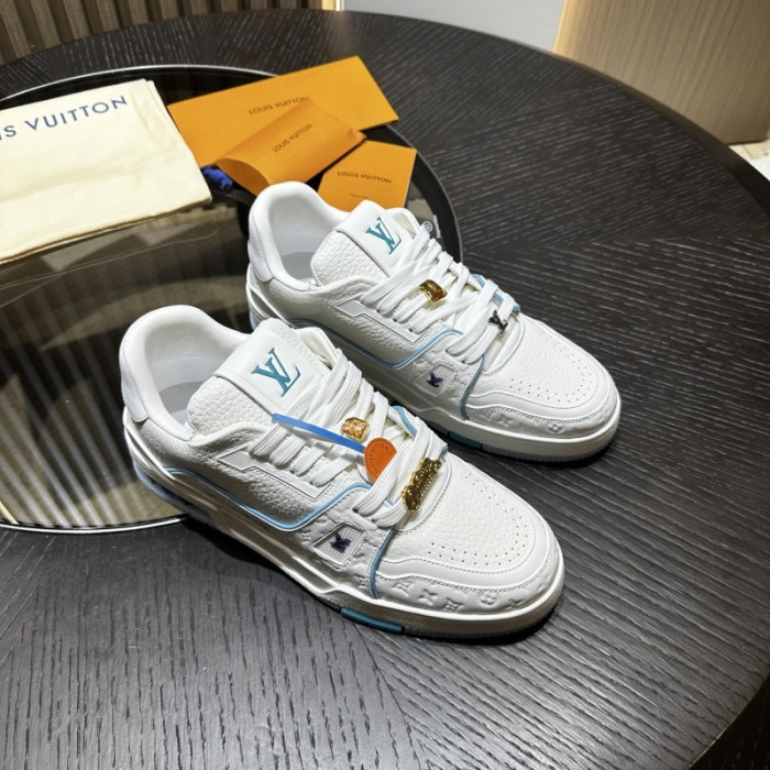 LOU1VTON SNEAKER