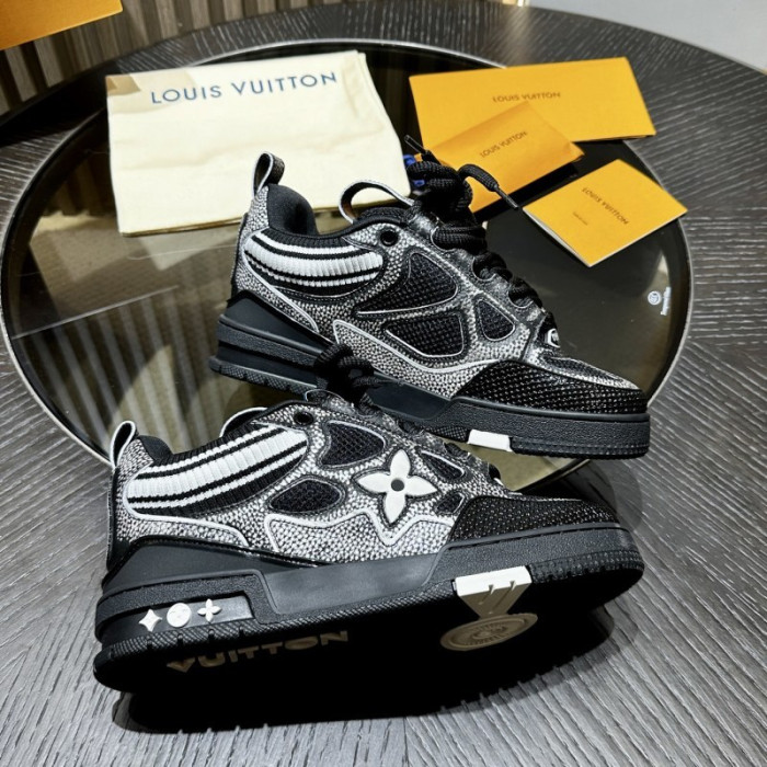 LOU1VTON SNEAKER