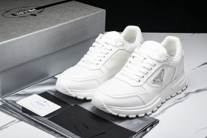 Pra*da Prax01 Re-Nylon Sneaker