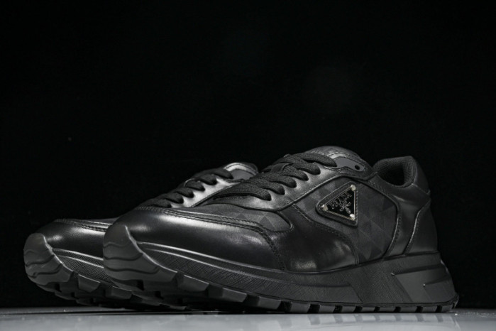Pra*da Prax01 Re-Nylon Sneaker