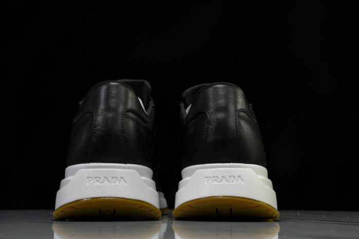 Pra*da Prax01 Re-Nylon Sneaker