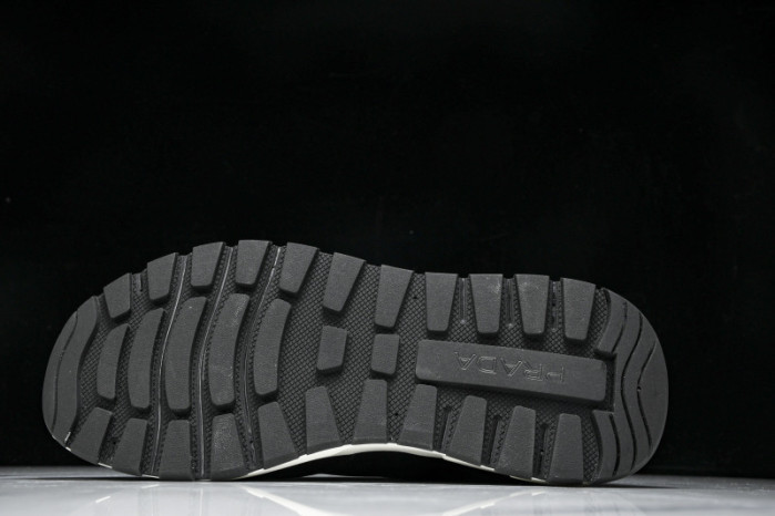 Pra*da Prax01 Re-Nylon Sneaker