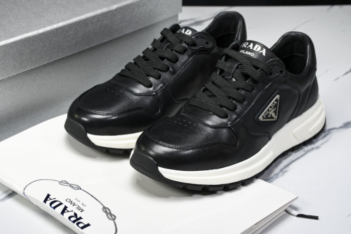 Pra*da Prax01 Re-Nylon Sneaker
