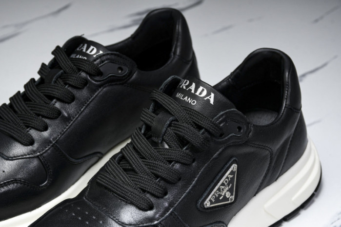 Pra*da Prax01 Re-Nylon Sneaker