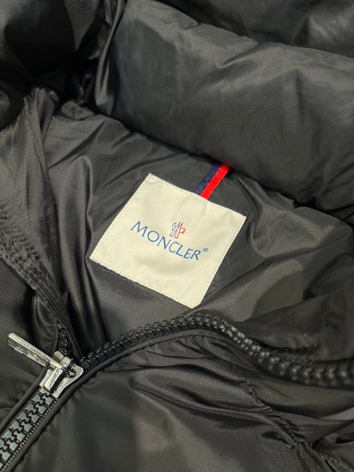 Mon*cler Puffer Jacket