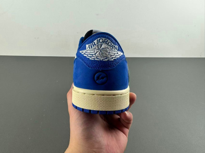 Travis Scott x Air Jordan 1 Low OG DW7666-400