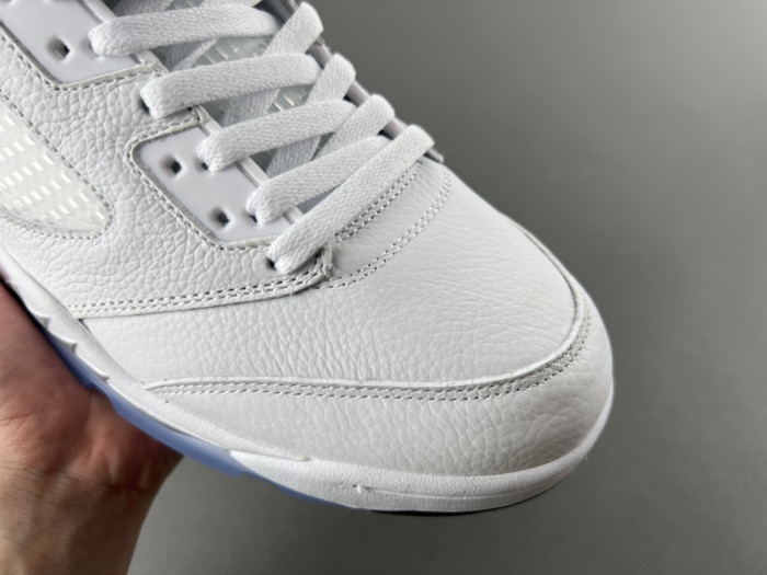 Air Jordan 5 “White Metallic” HQ7978-103