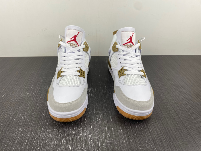 Nike SB x Air Jordan 4 customize