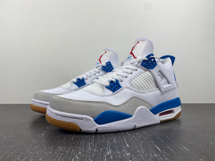 Nike SB x Air Jordan 4 customize