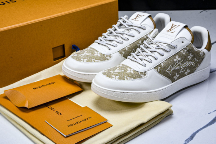 LOU1VTON SNEAKER