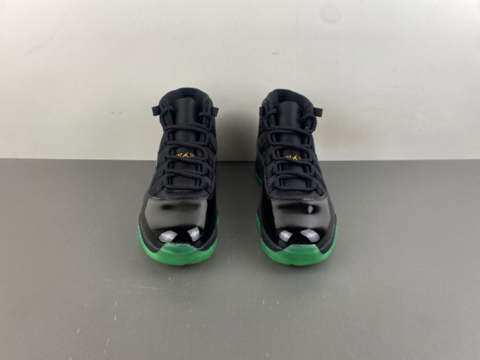 Air Jordan 11 CT8012-037