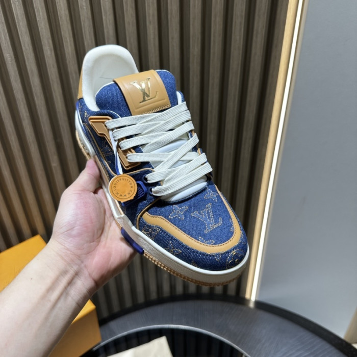 LOU1VTON SNEAKER