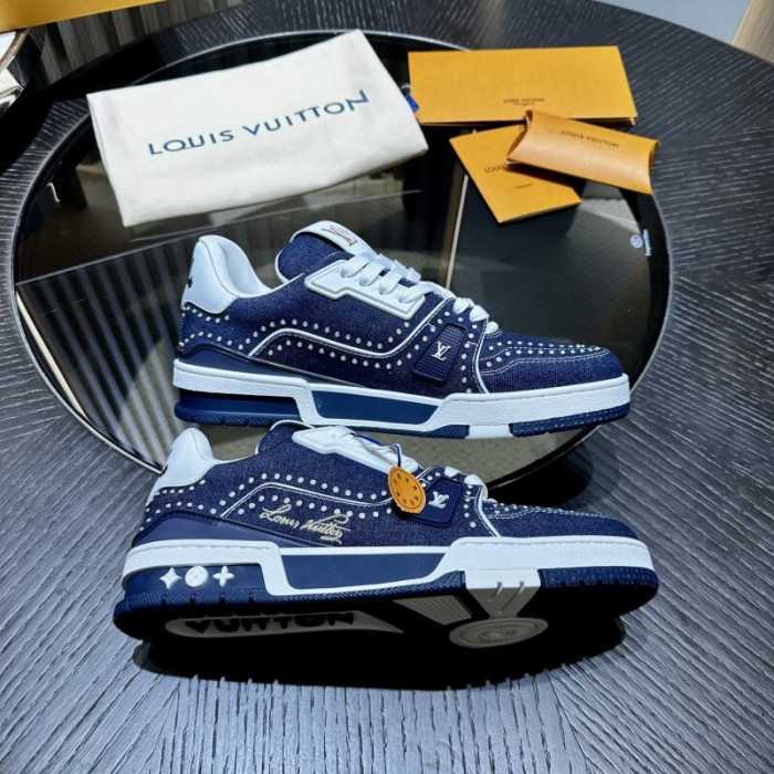 LOU1VTON SNEAKER