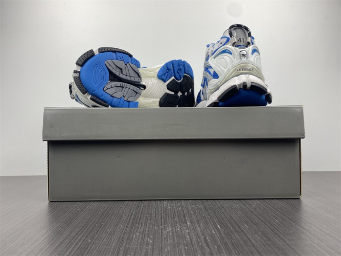 BLCG RUNNER SNEAKER