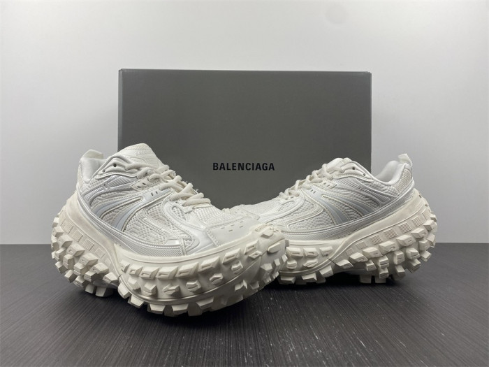 BLC* DEFENDER SNEAKER