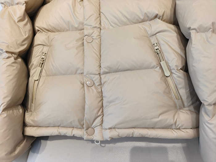 Bur*berry Puffer Jacket