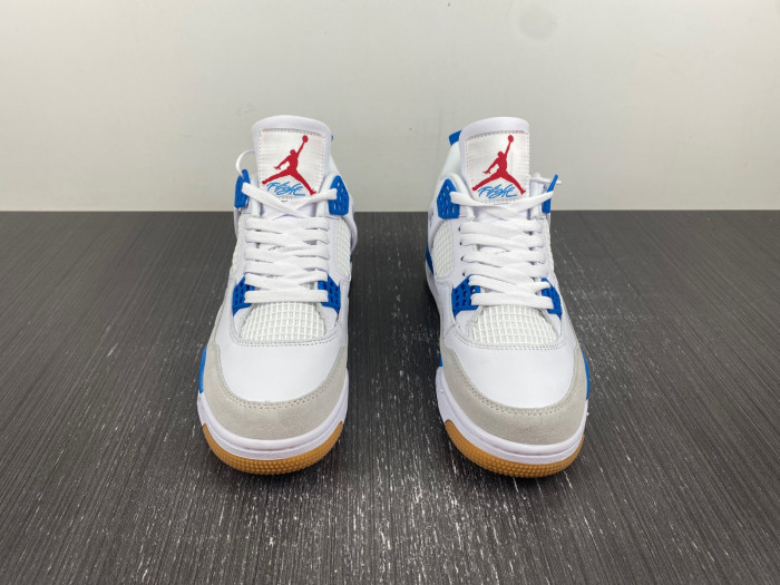 Nike SB x Air Jordan 4 customize