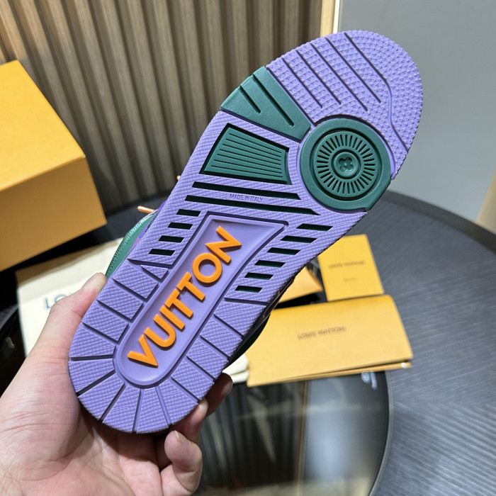 LOU1VTON SNEAKER