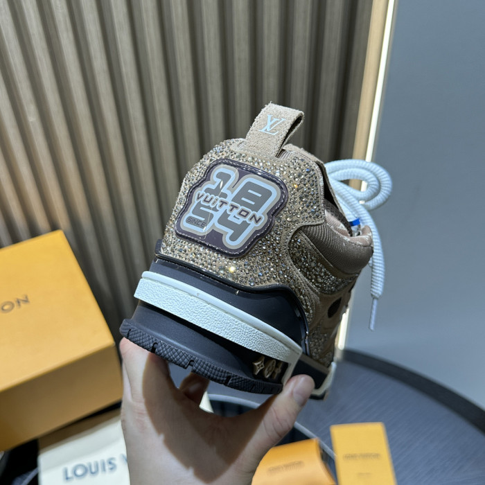LOU1VTON SNEAKER