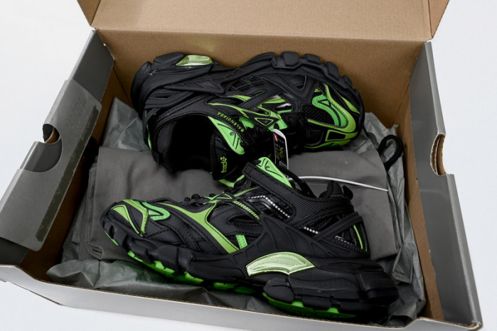 Ba*len*cia*ga track 2 sneaker black green 568614 w2gn3 1086