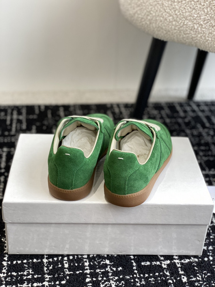 Ma*s*n m0rgiela trainer (gats)