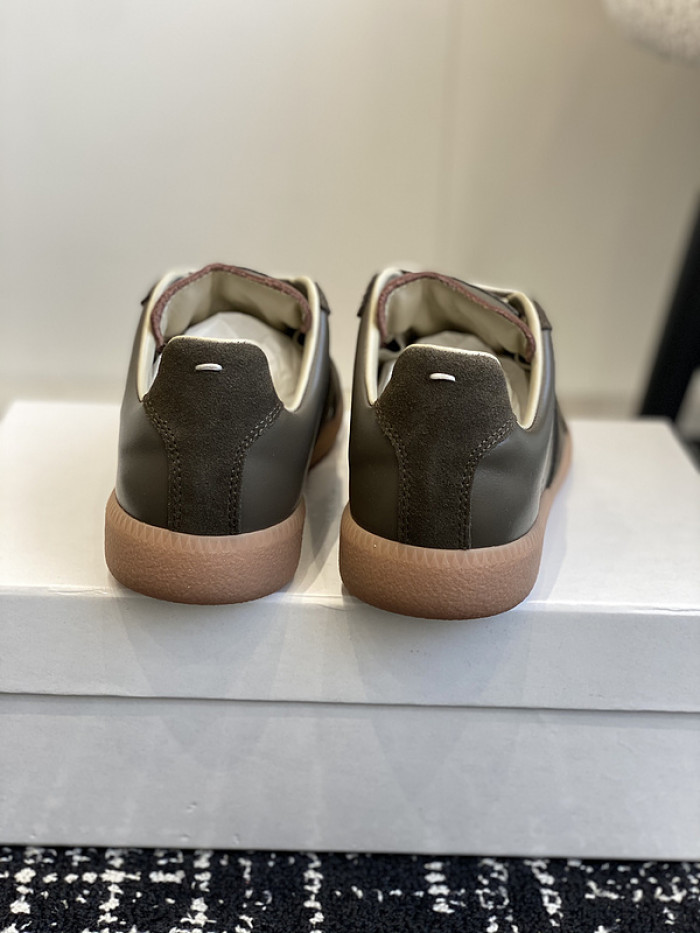 Ma*s*n m0rgiela trainer (gats)