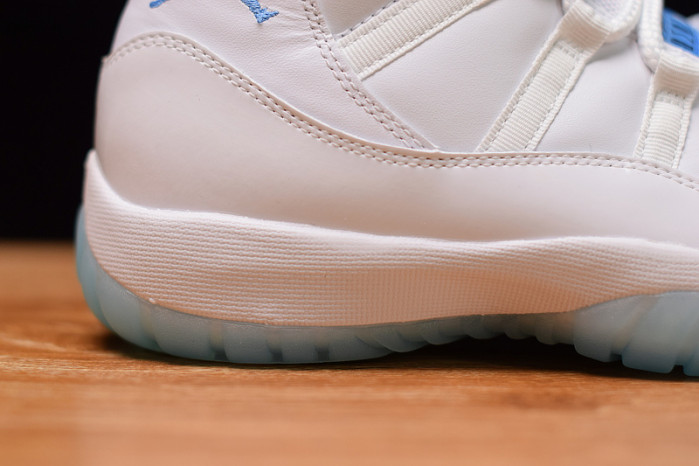 Air Jordan 11 Retro 