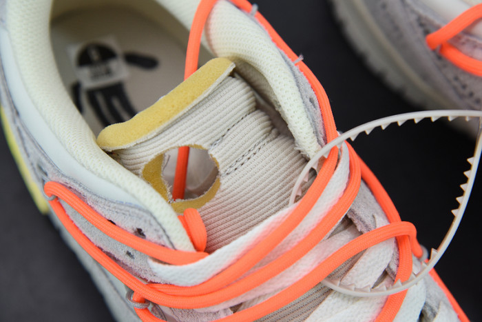 ow x dunk low