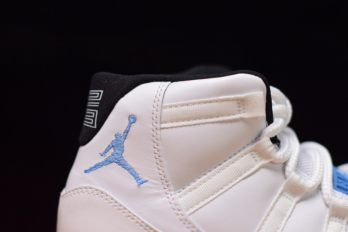 Air Jordan 11 Retro 