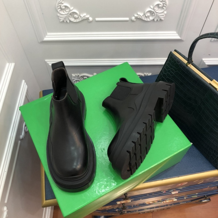 Botteg*Venta Tire Leather Ankle boots