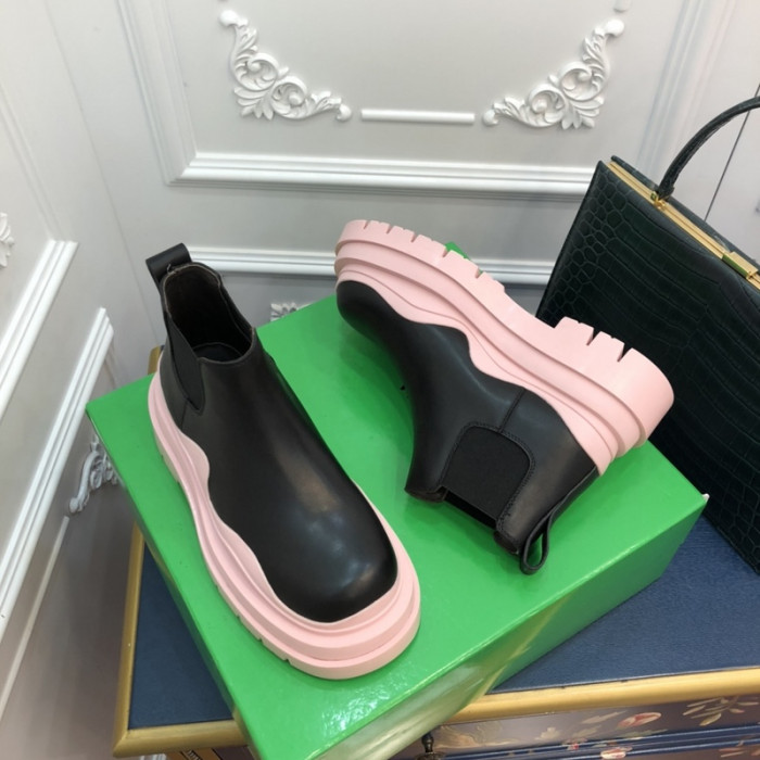 Botteg*Venta Tire Leather Ankle boots
