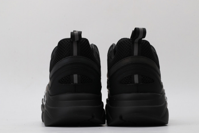 d1or b22 sneaker